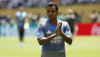 西媒：皇马未收到任何对罗德里戈的报价，首要目标是让他恢复水准