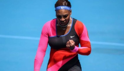 华体会一键直达-小威三盘苦战力克萨巴伦卡 争冠路上感谢姐姐陪伴